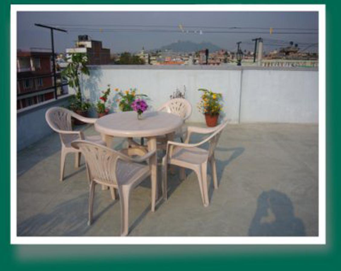 Le Rhododendron Chambres D'Hotes Kathmandu Exteriör bild